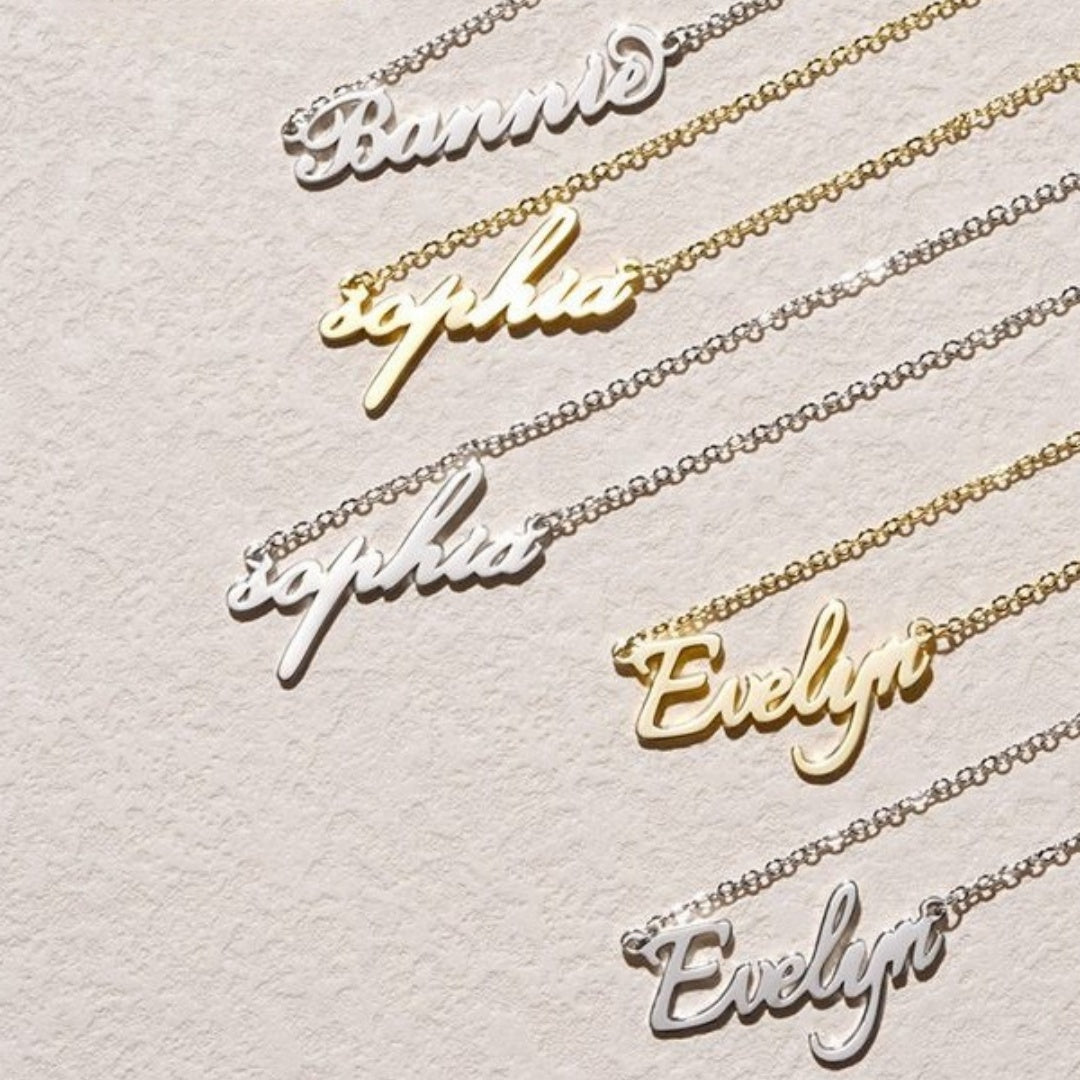 Golden Custom letter necklace, exclusive to your romantic imprint(After placing the order, send the customization information to customer service, which takes about 12 working days)