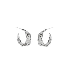 Diamond cut earrings - the perfect combination of fashion and elegance