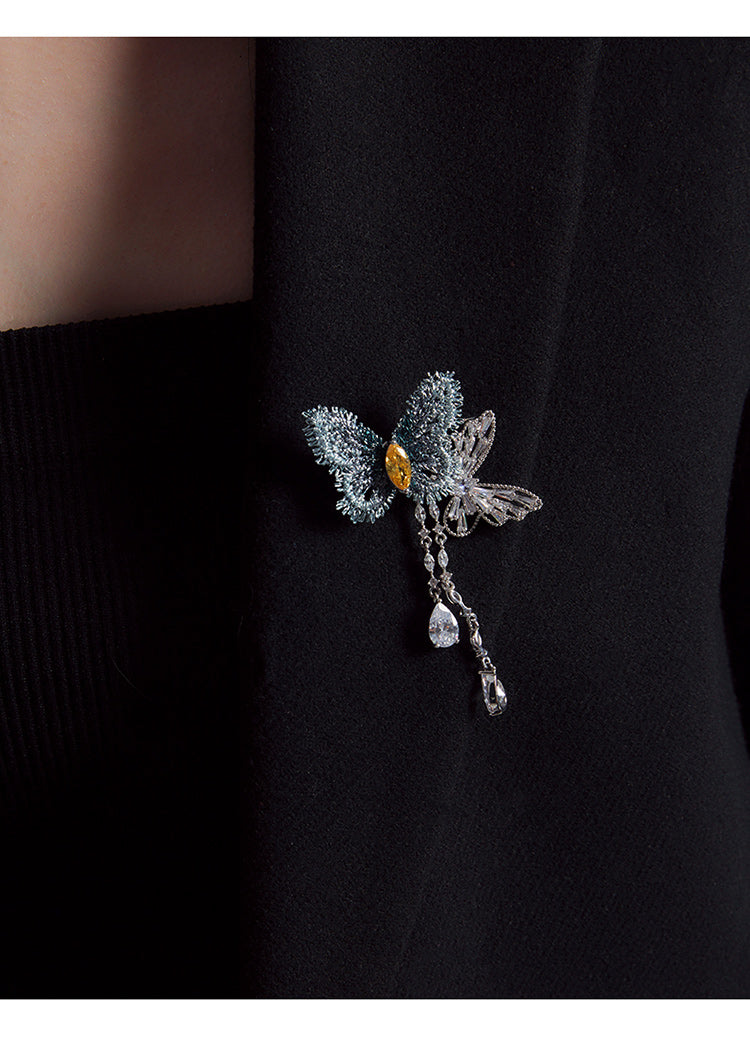 Morning Dew Brooch: Exquisite embellishment to capture the beauty of the morning glow