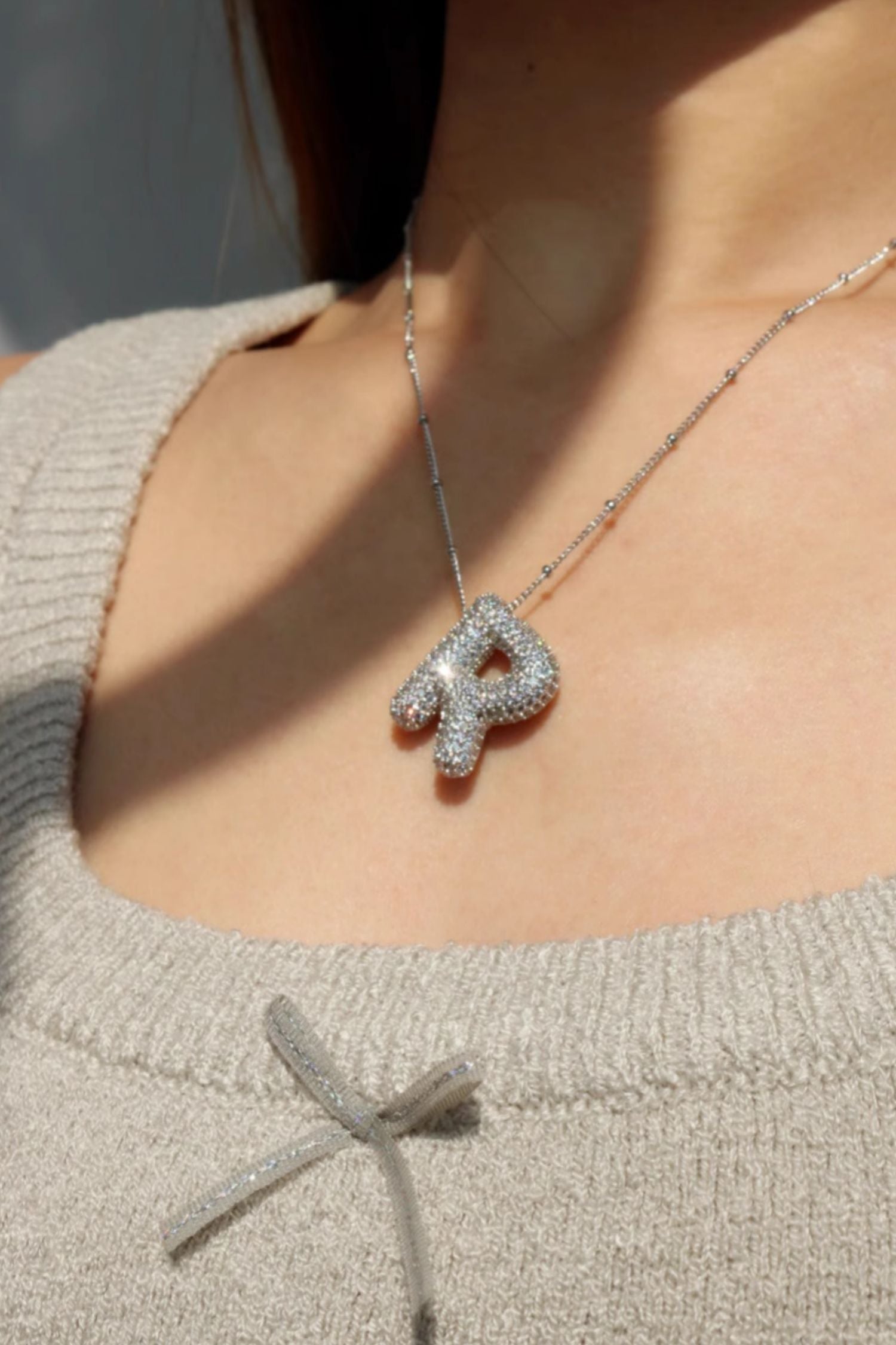 The perfect encounter between romance and sparkle - Sparkling Bubble Letter necklace (Send customized information to customer service after ordering, about 12 working days)